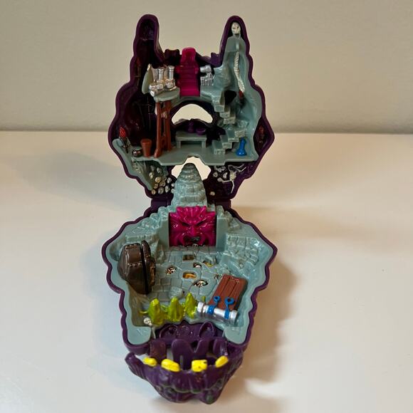 Vtg Mighty Max Cyclops, Versus Nuke, Ice Alien Doom Bluebird Playset No Figures - Picture 8 of 11